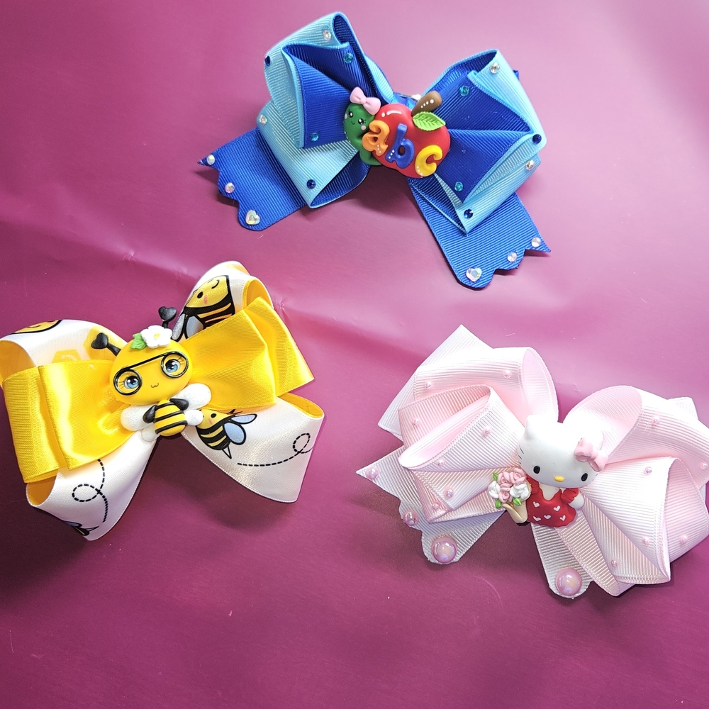 Colorful Cartoon Hair Bows Set And Keychains